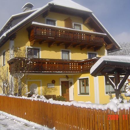 Bed and Breakfast Haus Dorfer Mariapfarr Exterior foto