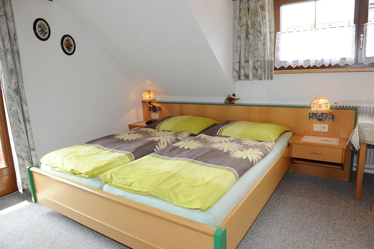 Bed and Breakfast Haus Dorfer Mariapfarr Exterior foto