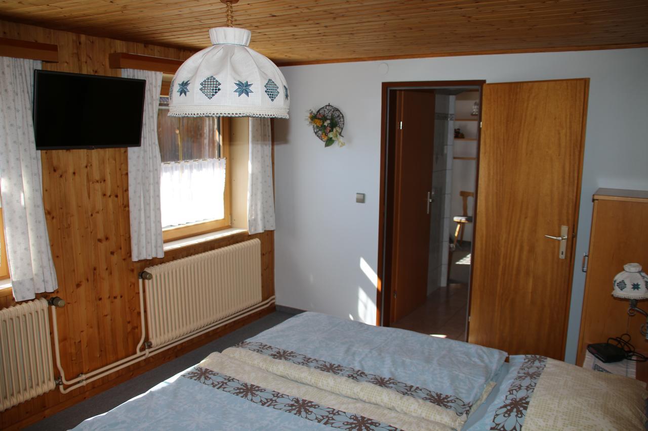 Bed and Breakfast Haus Dorfer Mariapfarr Exterior foto