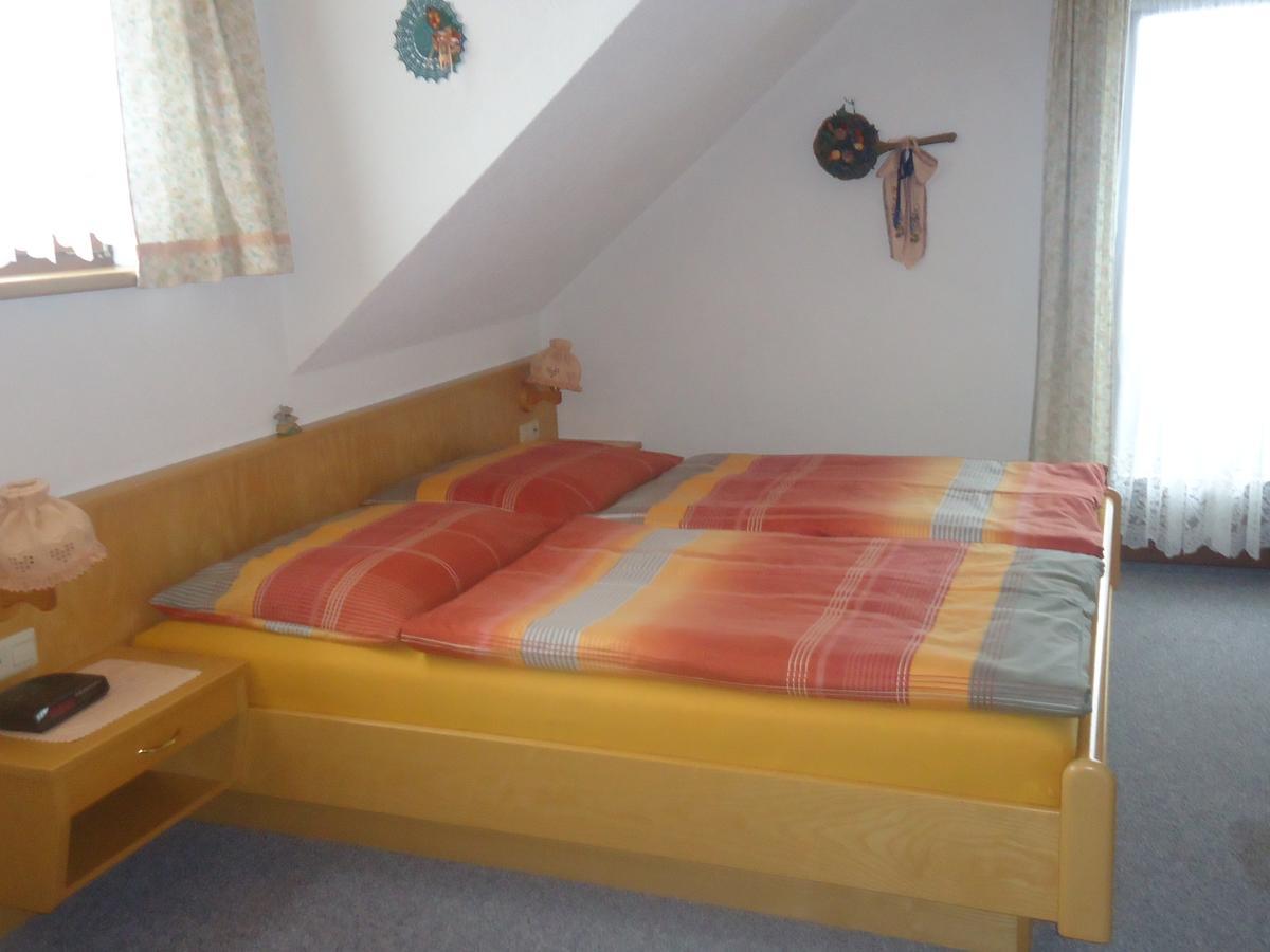 Bed and Breakfast Haus Dorfer Mariapfarr Exterior foto